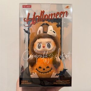 SOLD 100% Authentic Popmart Limited Edition Halloween Labubu
